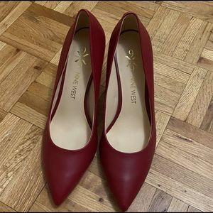 Nine West Red shoes